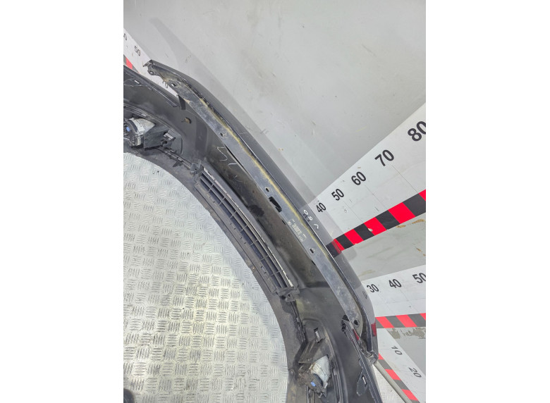 Бампер передний к Volvo V50, 2008г.