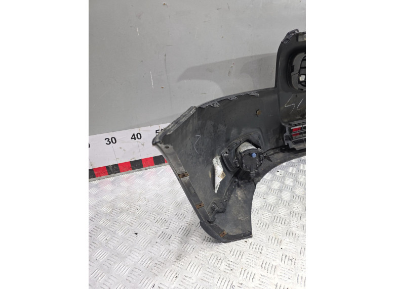 Бампер передний к Volvo V50, 2008г.