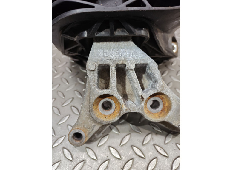 Подушка крепления двигателя к Peugeot 3008, 2020г.