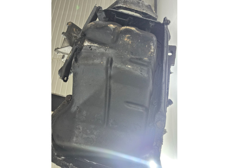 Двигатель к Двигатель к Audi A6 1999 г. Passat