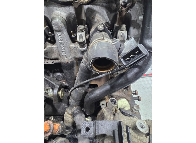 Маслоотделитель (сапун) к Маслоотделитель (сапун) к Volkswagen Passat 1999 г. Passat