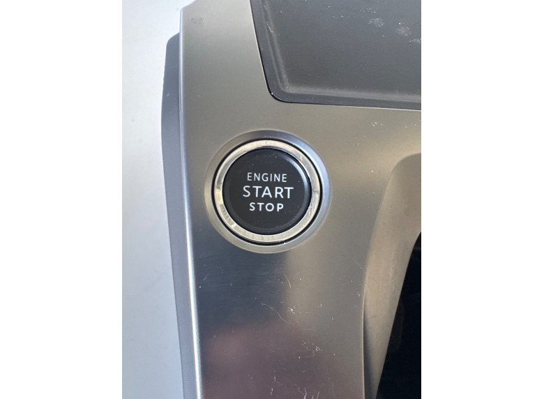 Кнопка запуска двигателя к Peugeot 308, 2022г.