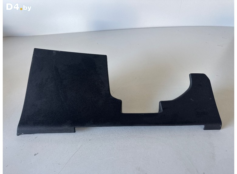 Накладка декоративная на торпедо к Peugeot 308 2022 г.