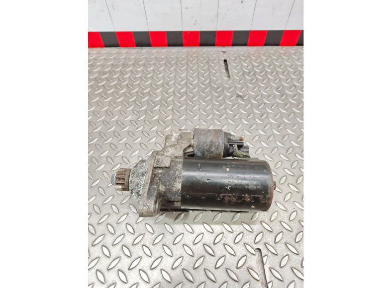 Стартер к Volkswagen Passat