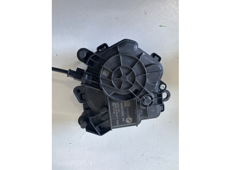 Замок багажника к BMW XM G09, 2023г.