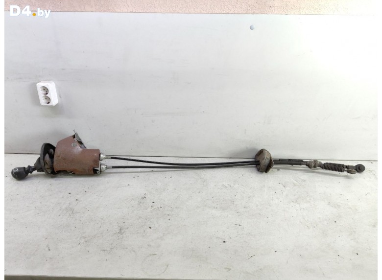 Кулиса к Renault Trafic 2004 г.