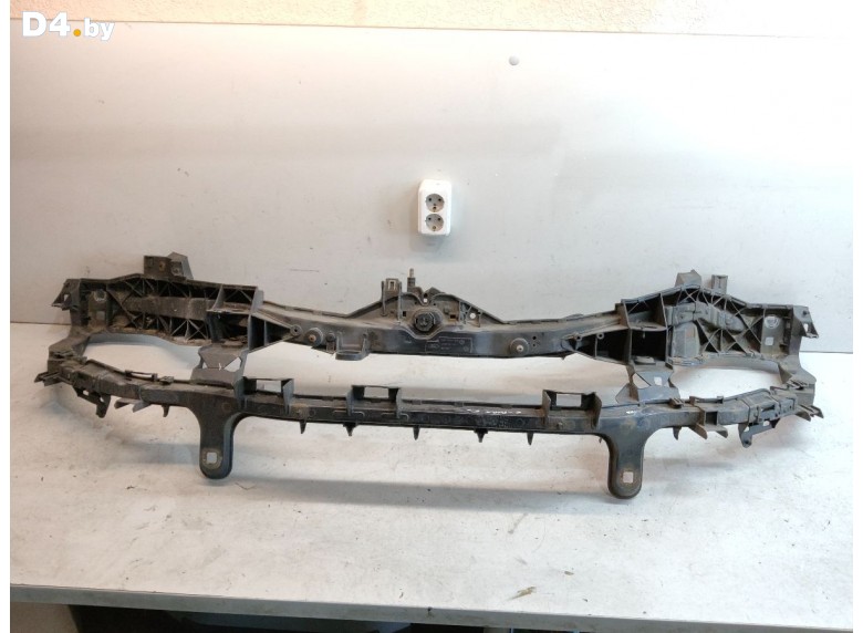 Передняя панель крепления облицовки (телевизор) к Ford C-Max 2008 г.