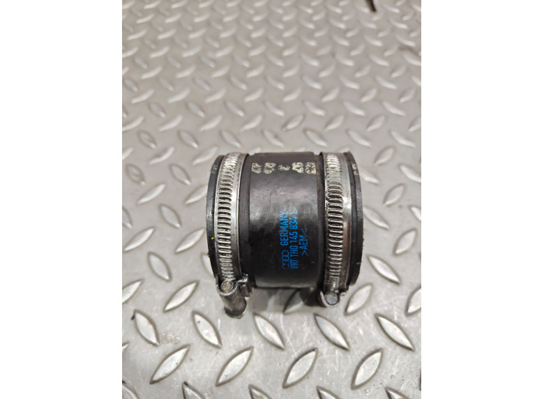 Патрубок интеркулера к Volkswagen Passat