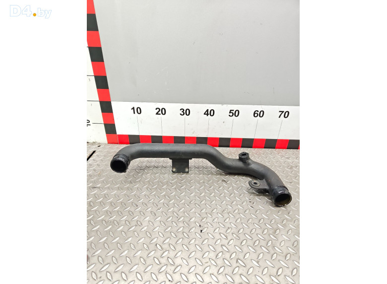 Патрубок интеркулера к Volkswagen Passat 1999 г.