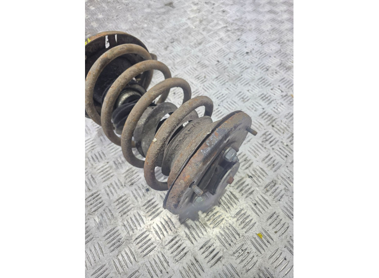 Опора амортизатора верхняя (чашка) к Audi A6, 1995г.