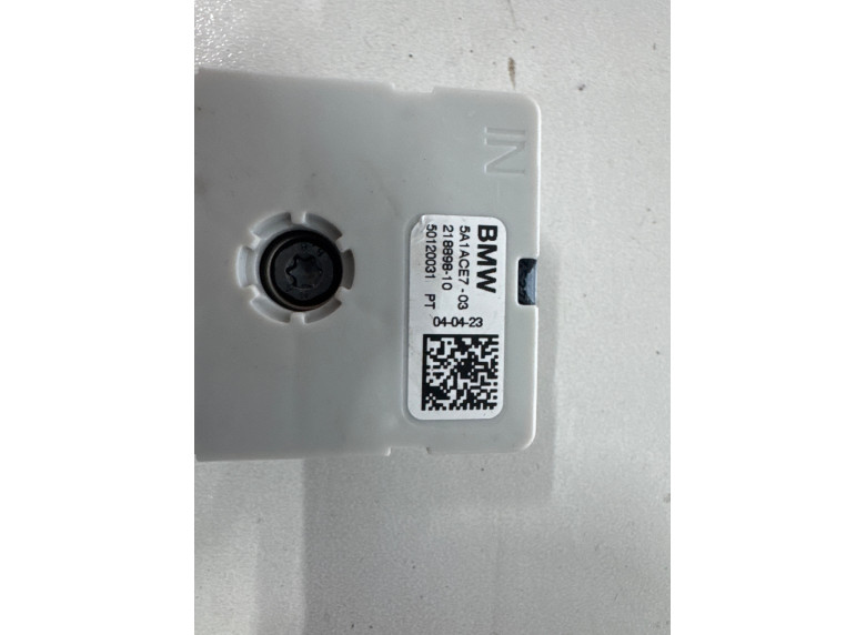Антенна к BMW XM G09, 2023г.
