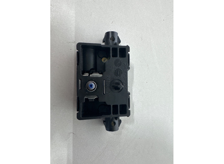 Усилитель антенны к BMW XM G09, 2023г.