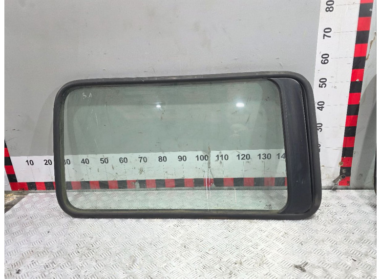 Стекло кузовное боковое левое к Fiat Ducato, 1999г.