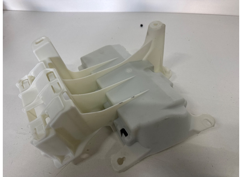 Блок предохранителей к BMW XM G09, 2023г.