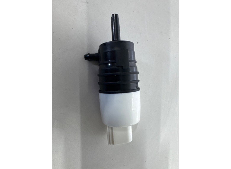 Насос (моторчик) омывателя стекла к BMW XM G09, 2023г.