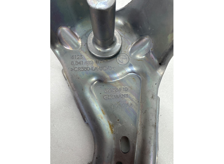 Кронштейн к BMW XM G09, 2023г.