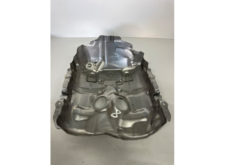 Тепловой экран моторного отсека к BMW XM G09, 2023г.