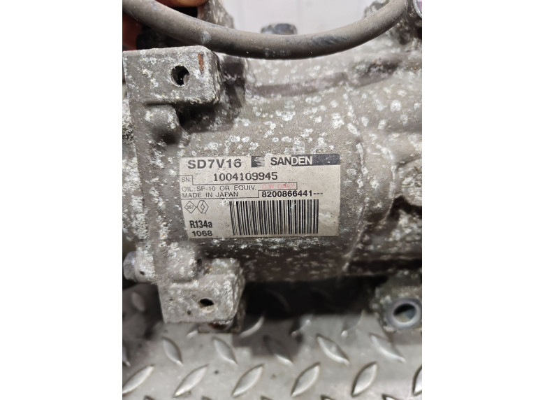 Компрессор кондиционера к Dacia Logan, 2009г.