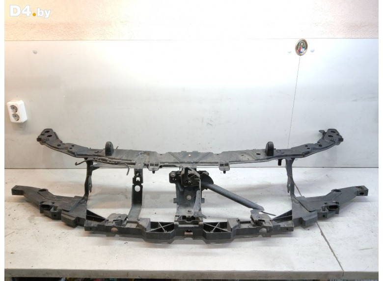 Передняя панель крепления облицовки (телевизор) к Renault Laguna 2008 г.