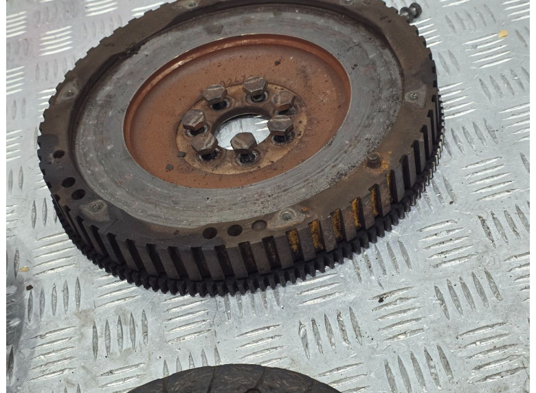 Комплект сцепления к Nissan Primastar, 2004г.