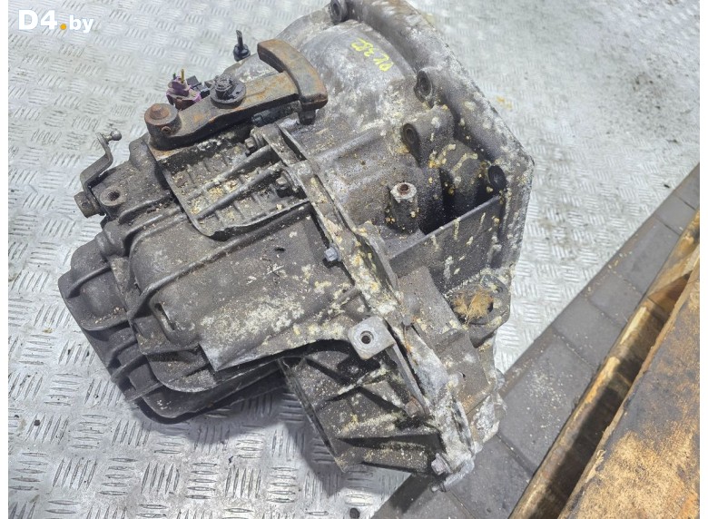 КПП механическая (МКПП) к Renault Laguna 2004 г.
