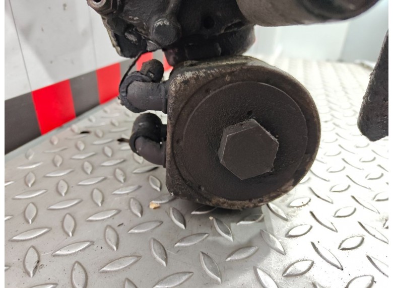 Теплообменник масляного фильтра к Теплообменник масляного фильтра к Renault Master 2000 г. Master