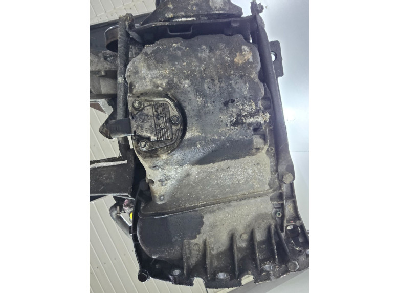 Двигатель к Audi A4, 1998г.