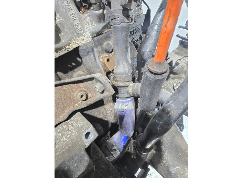 Патрубок (трубопровод, шланг) к Audi A4, 1998г.