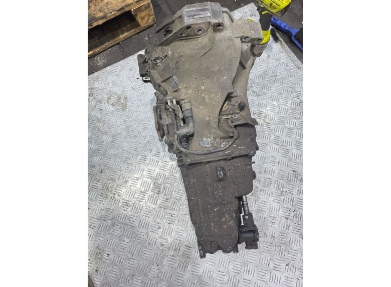 КПП механическая (МКПП) к Audi A4, 1998г.