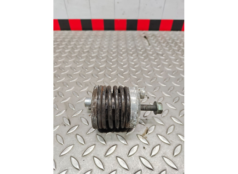 Натяжитель ремня генератора к Audi A4, 1999г.