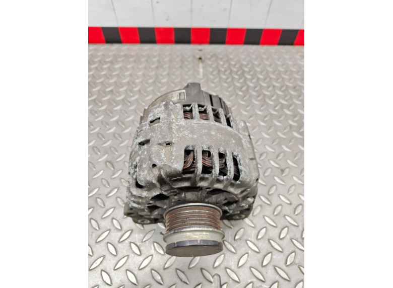 Генератор к Audi A4, 1999г.