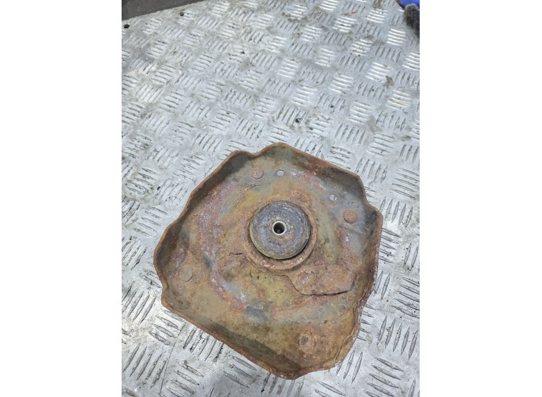 Опора амортизатора верхняя (чашка) к Опора амортизатора верхняя (чашка) к Renault Espace 1994 г. Espace