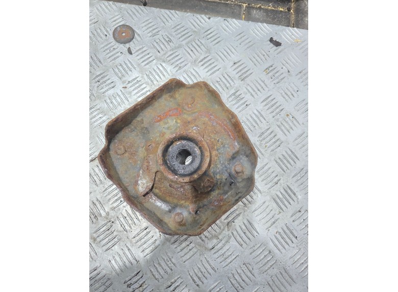 Опора амортизатора верхняя (чашка) к Опора амортизатора верхняя (чашка) к Renault Espace 1994 г. Espace