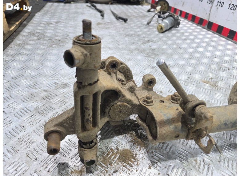 Ступица задняя левая к Mazda 626 1999 г.