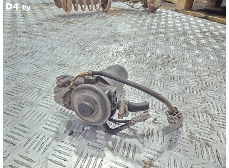 Фильтр топливный к Mazda 626 1999 г.