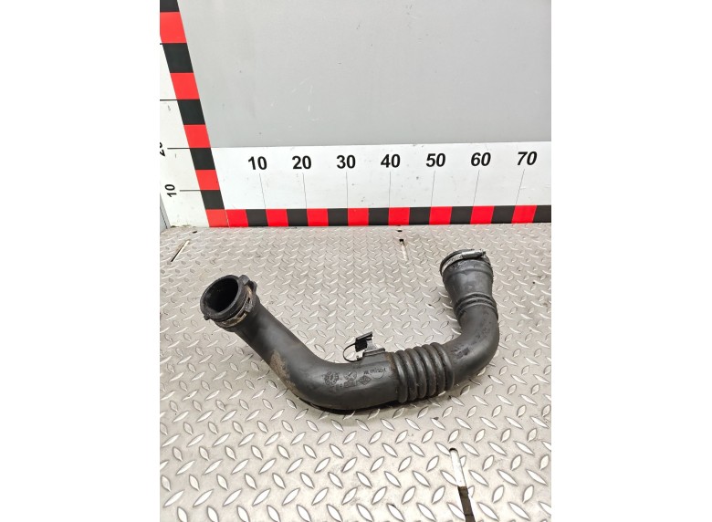 Патрубок интеркулера к Renault Espace