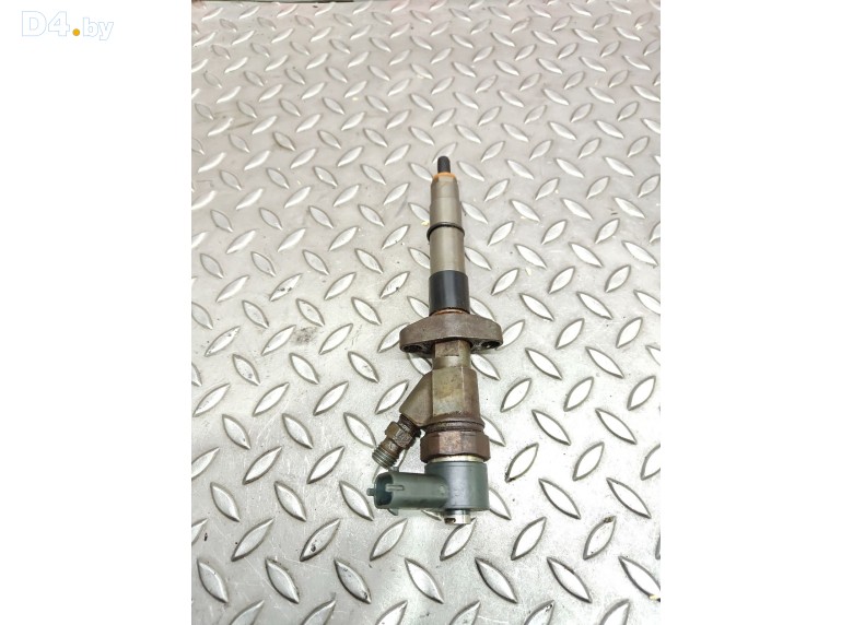 Форсунка к Renault Master 2003 г.