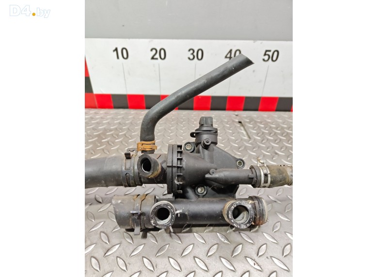 Корпус термостата к Renault Laguna 2004 г.