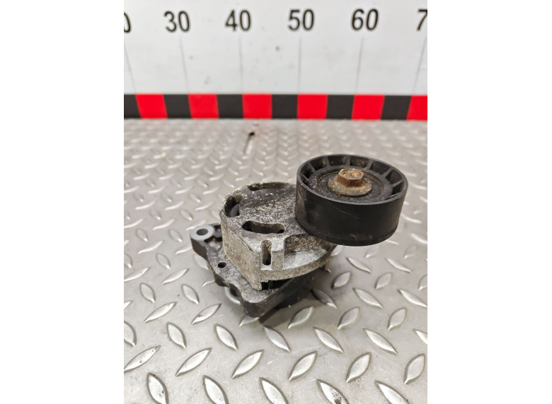 Натяжитель ремня генератора к Renault Espace, 2004г.