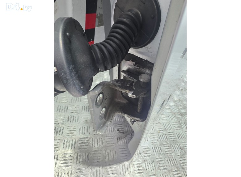 Петля двери передней левой к Citroen Jumpy 2008 г.