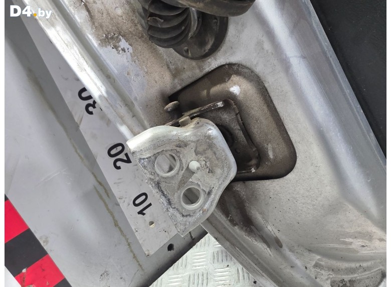 Петля двери передней правой к Citroen Jumpy 2008 г.