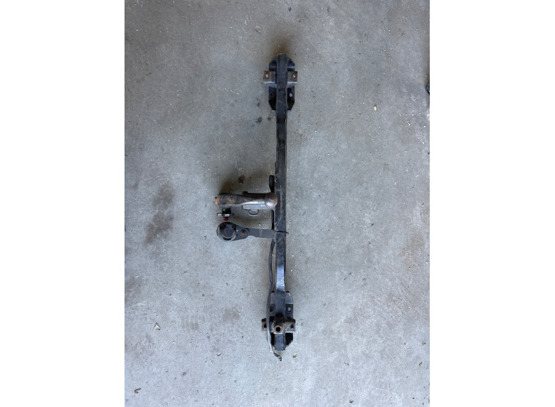 Прицепное устройство (фаркоп) к BMW 5 E60/E61, 2008г.