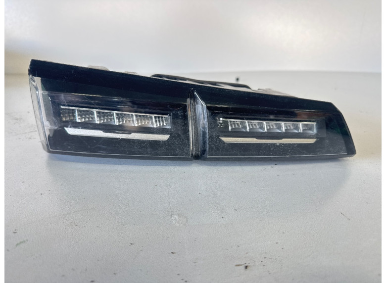 Фонарь крышки багажника левый к Peugeot 308, 2022г.