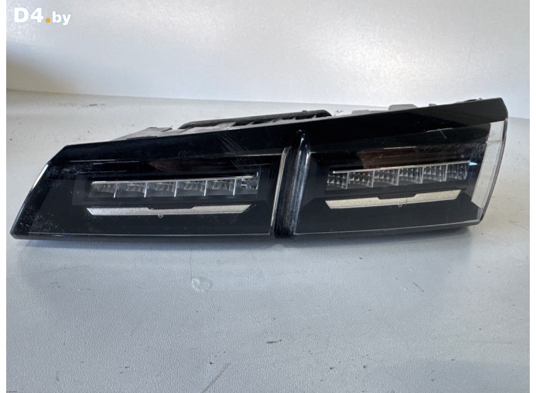 Фонарь крышки багажника правый к Peugeot 308 2022 г.