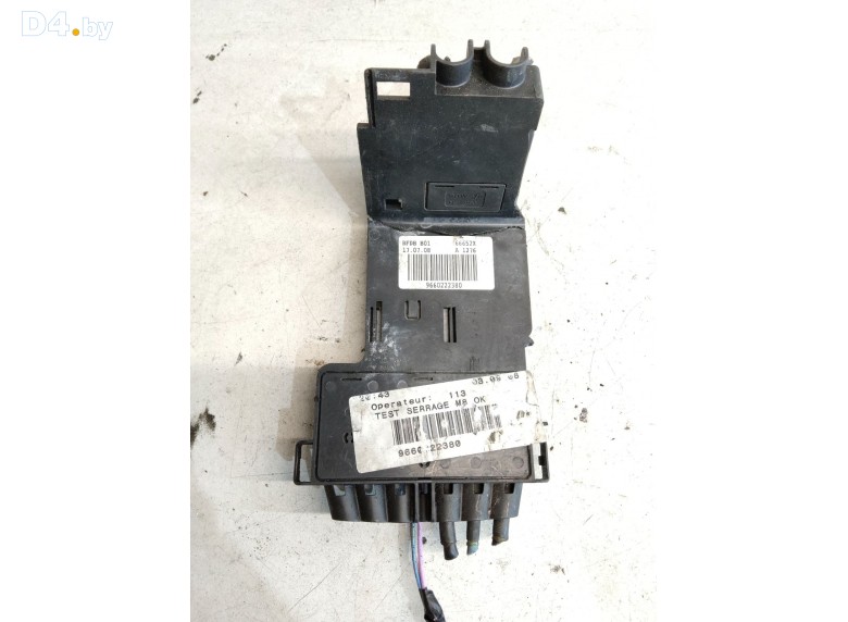 Клемма аккумулятора плюс к Peugeot 308 2008 г.