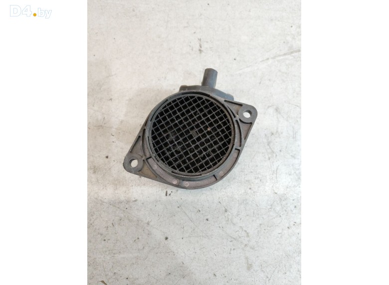 Расходомер воздуха к Volkswagen Passat 1999 г.