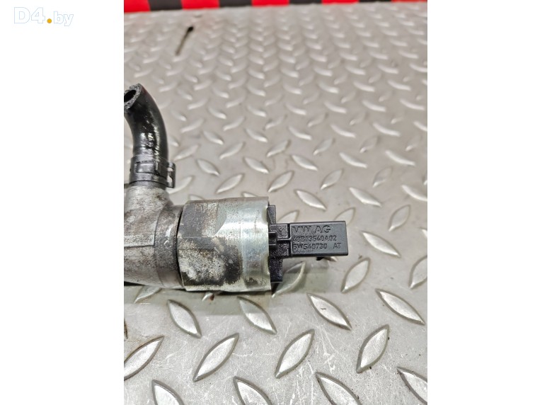 Регулятор давления топлива к Volkswagen Golf 2009 г.