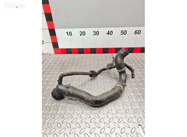 Патрубок радиатора к Volkswagen Golf 2010 г.