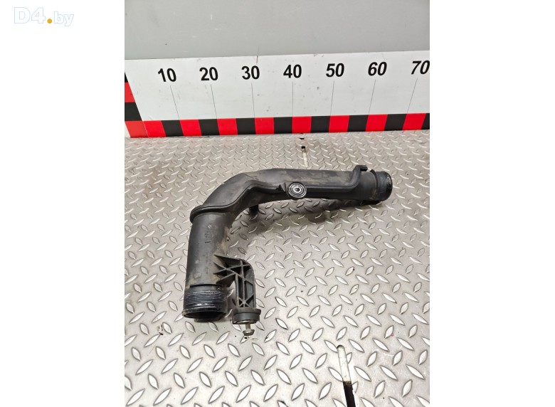 Патрубок интеркулера к Volkswagen Golf 2010 г.