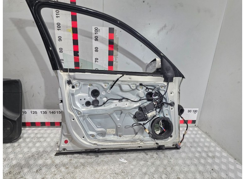 Дверь передняя левая к Дверь передняя левая к Volkswagen Passat 1998 г. Passat